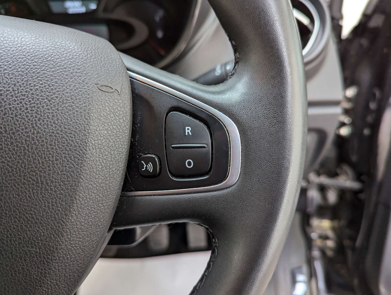 Used Renault Captur 2018 for sale - 76278108: Photo 78
