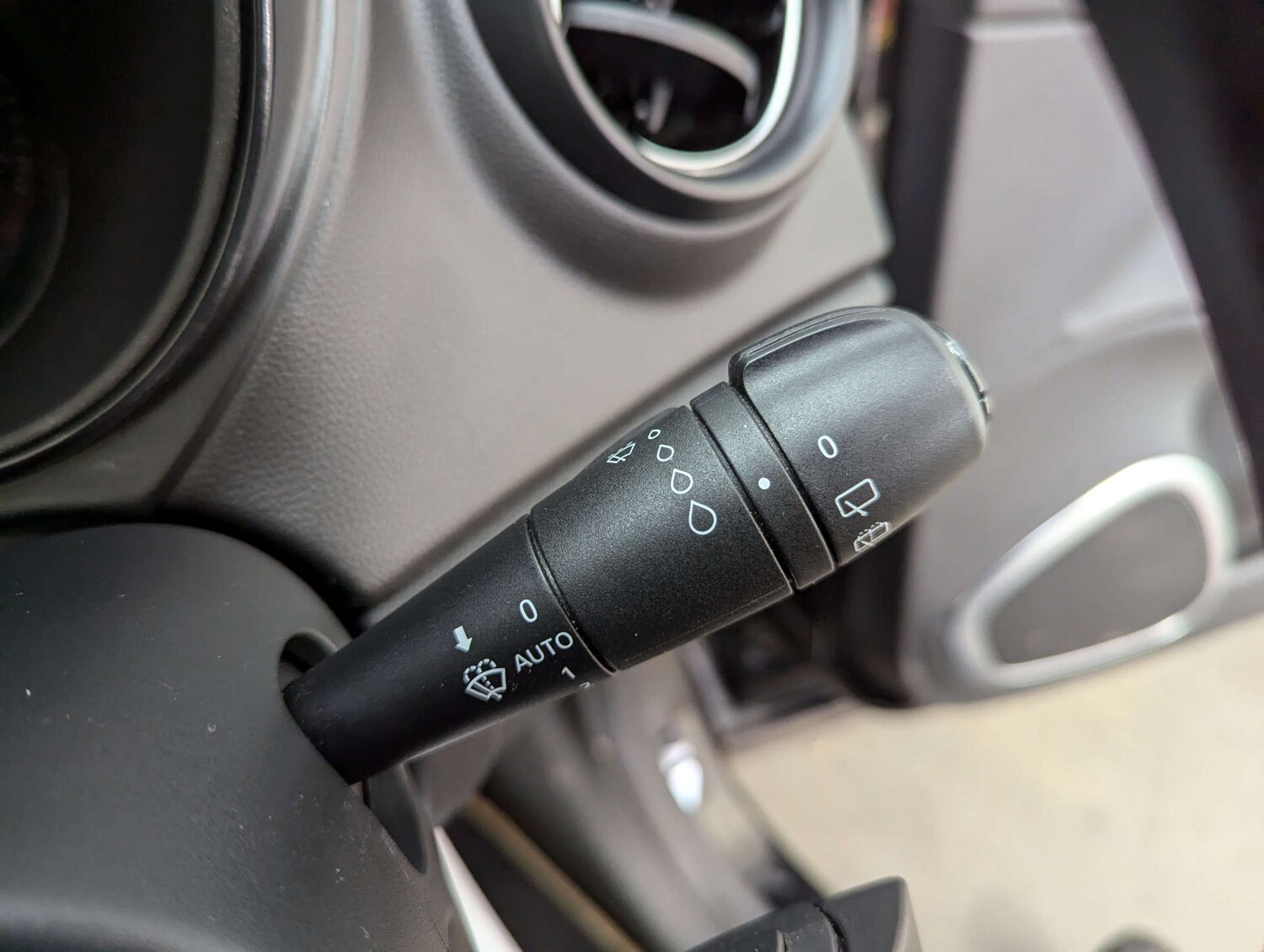 Used Renault Captur 2018 for sale - 76278108: Photo 81