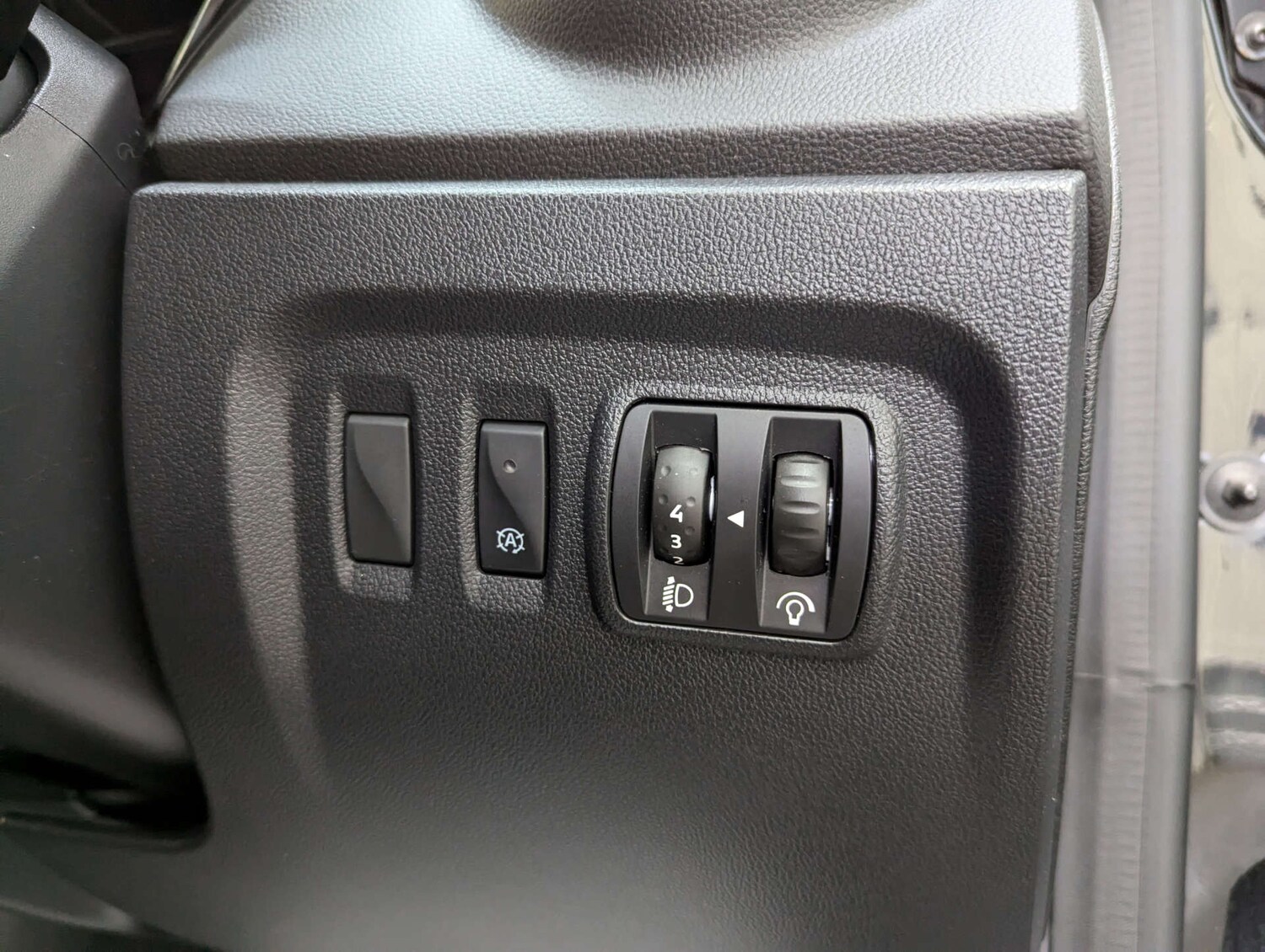 Used Renault Captur 2018 for sale - 76278108: Photo 82