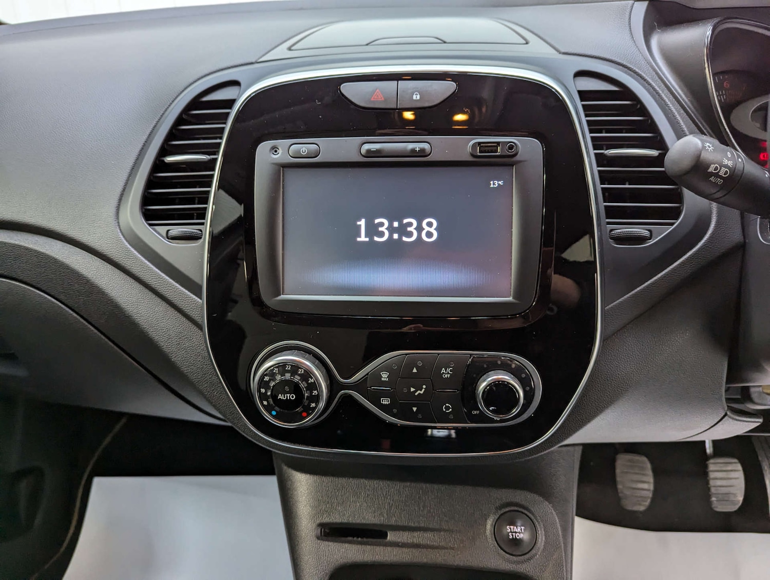 Used Renault Captur 2018 for sale - 76278108: Photo 85
