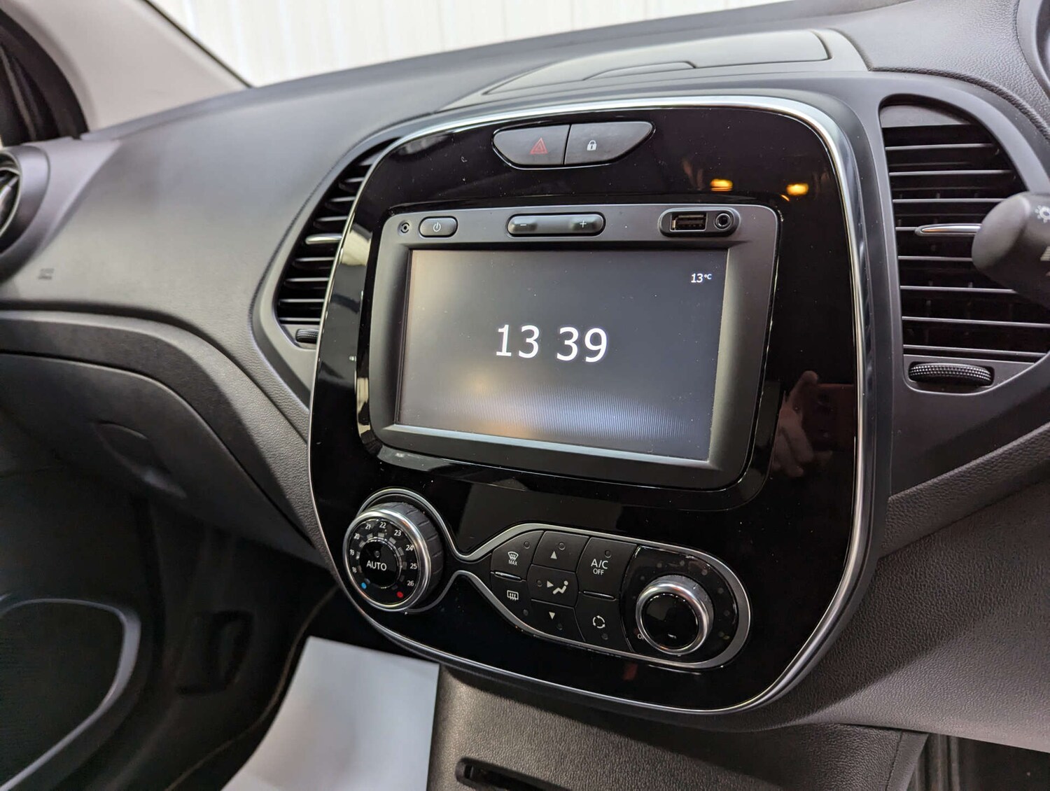 Used Renault Captur 2018 for sale - 76278108: Photo 86