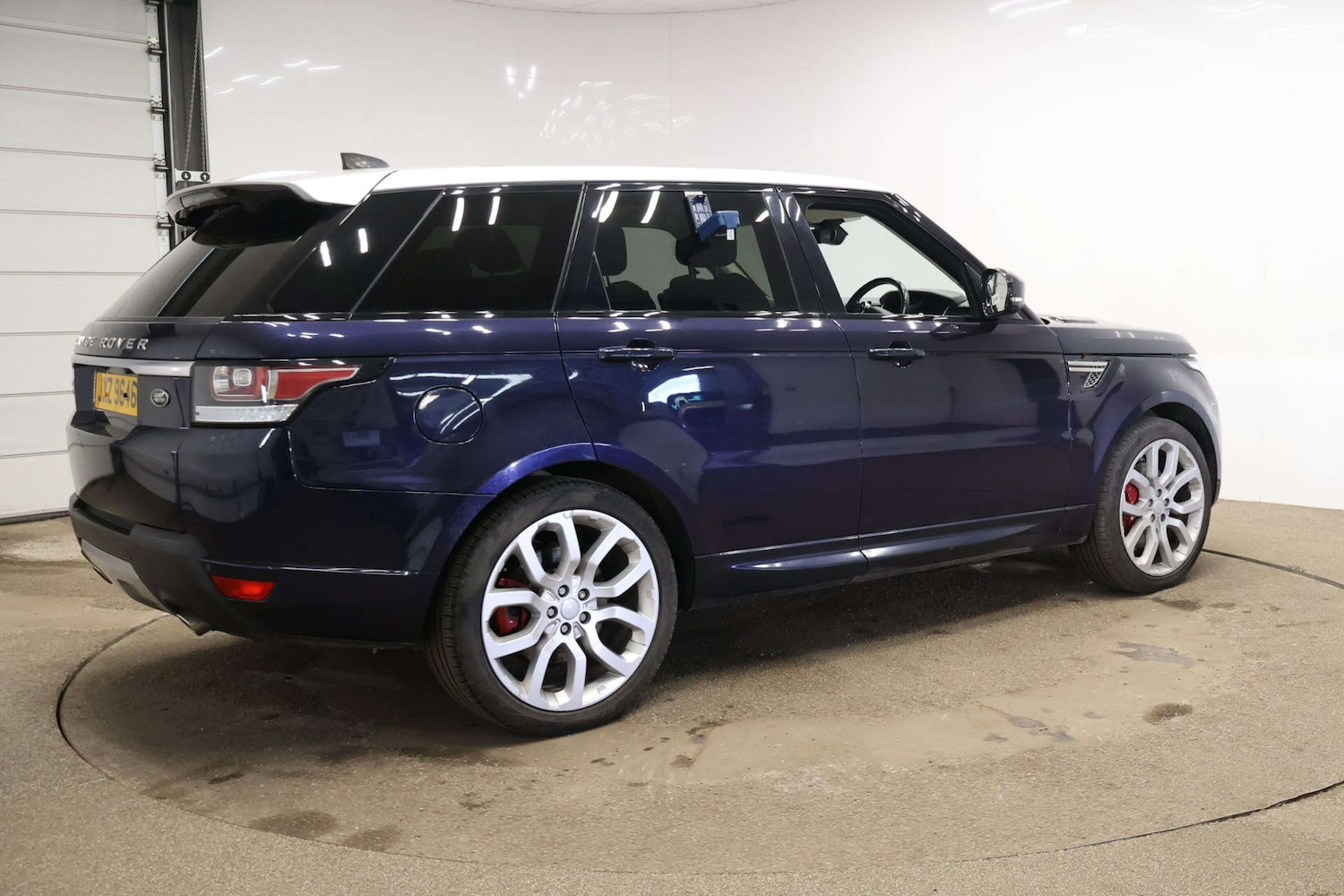 Used Land Rover Range Rover Sport 2017 for sale - 77656563: Photo 9