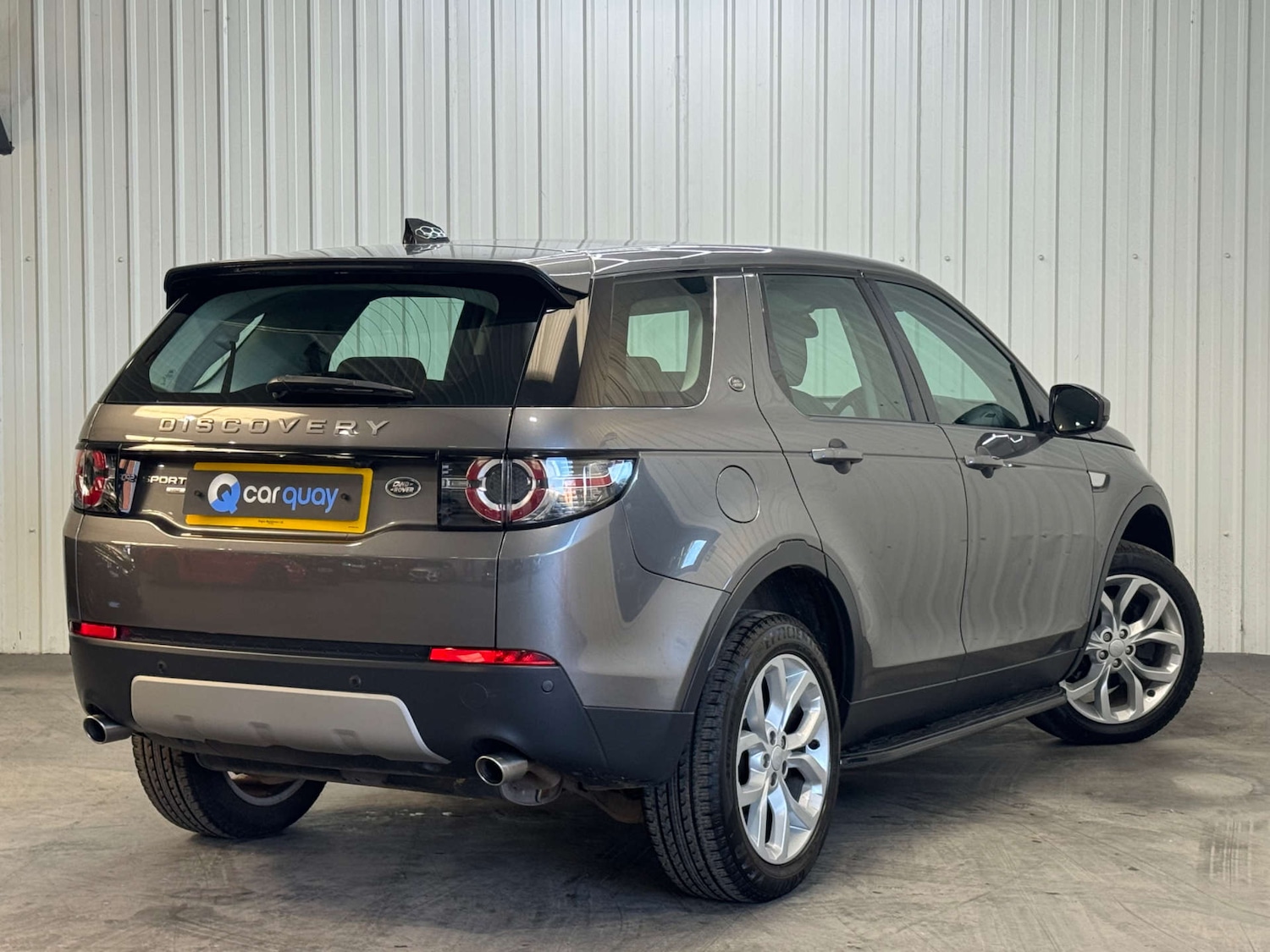 Used Land Rover Discovery Sport 2017 for sale - 76670475: Photo 10