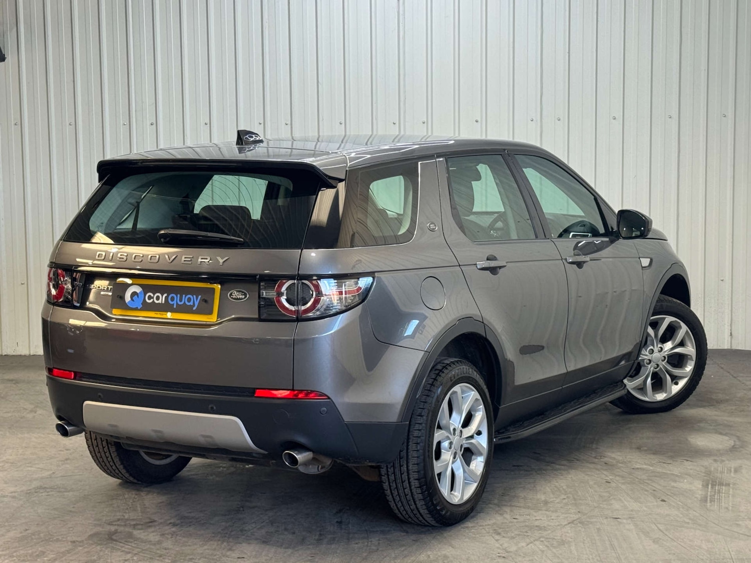 Used Land Rover Discovery Sport 2017 for sale - 76670475: Photo 11
