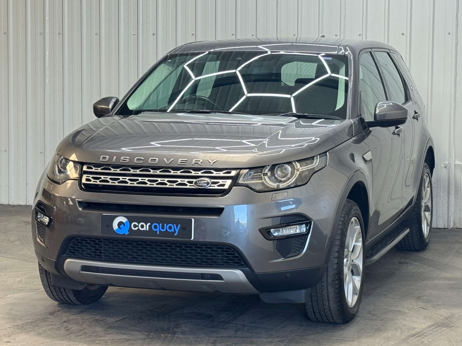 Used Land Rover Discovery Sport 2017 for sale - 76670475: Photo 26