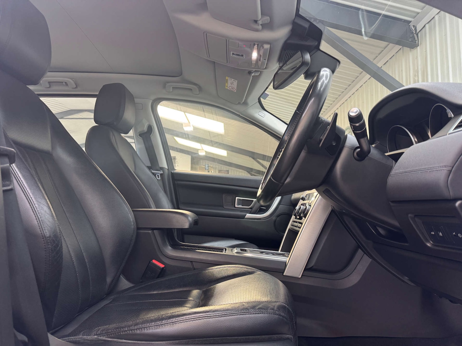 Used Land Rover Discovery Sport 2017 for sale - 76670475: Photo 53