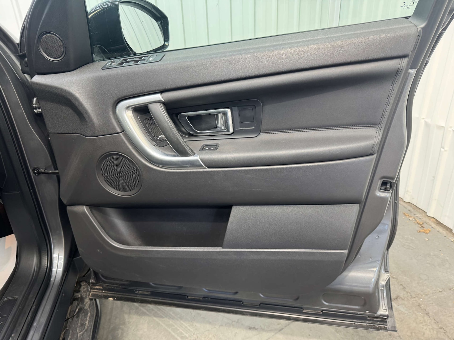 Used Land Rover Discovery Sport 2017 for sale - 76670475: Photo 55