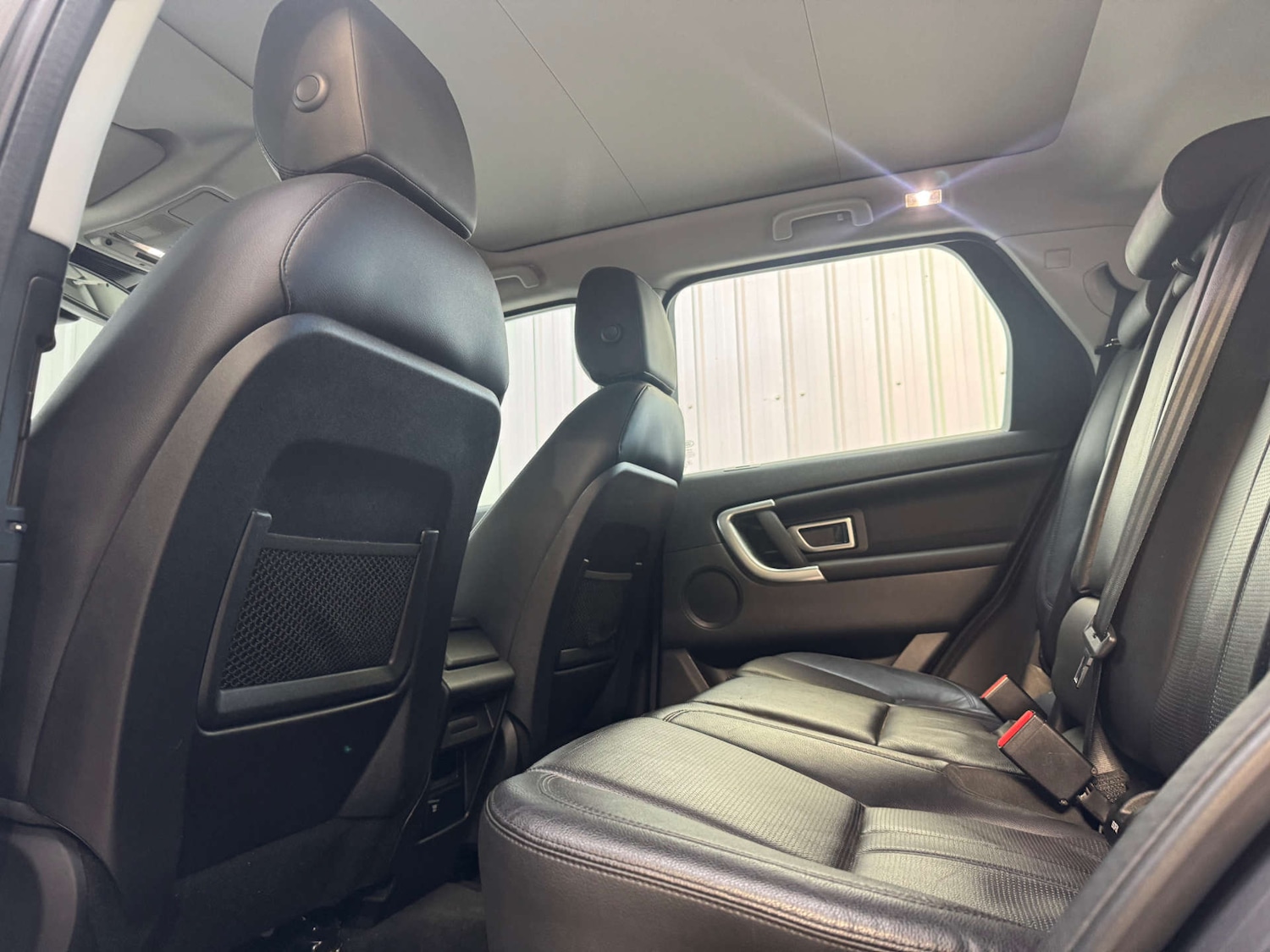 Used Land Rover Discovery Sport 2017 for sale - 76670475: Photo 68