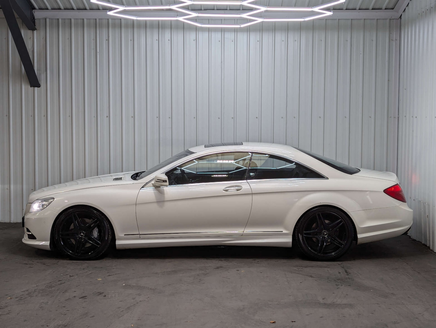 Used Mercedes-Benz CL 2014 for sale - 76486560: Photo 17