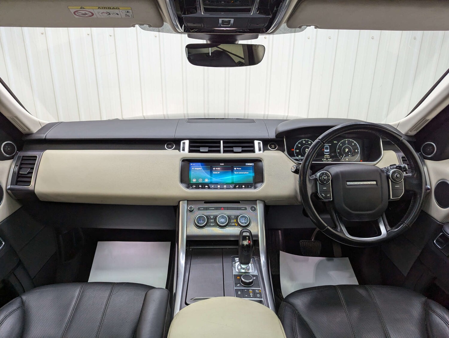 Used Land Rover Range Rover Sport 2017 for sale - 77905912: Photo 46