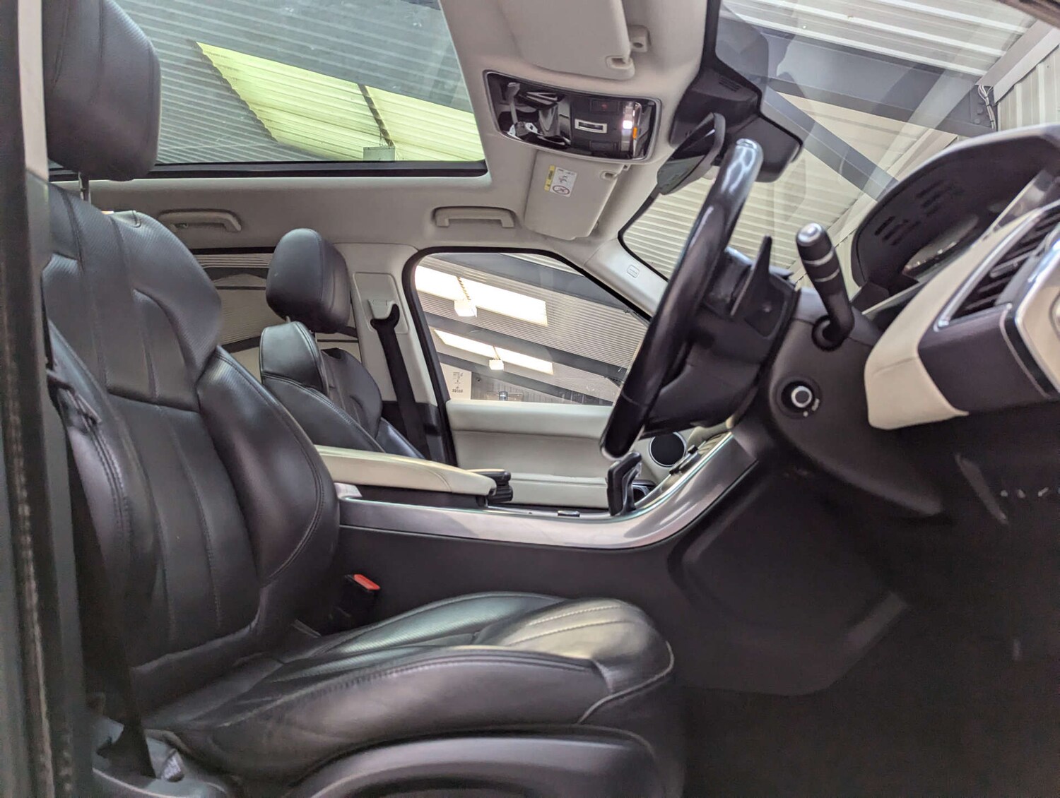 Used Land Rover Range Rover Sport 2017 for sale - 77905912: Photo 52