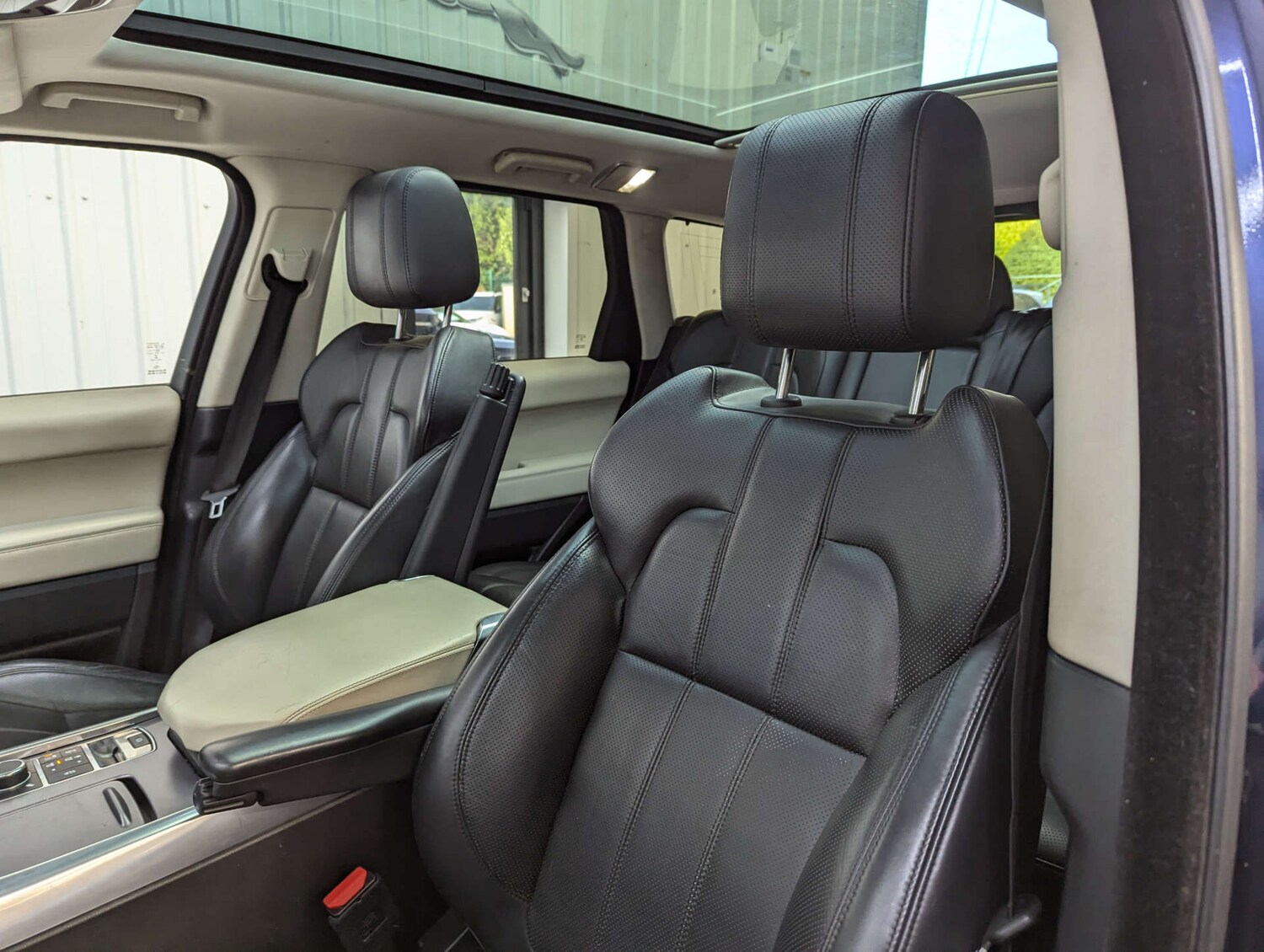 Used Land Rover Range Rover Sport 2017 for sale - 77905912: Photo 57