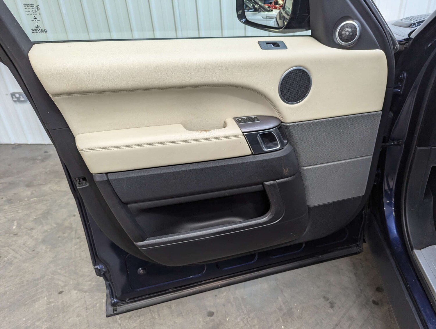 Used Land Rover Range Rover Sport 2017 for sale - 77905912: Photo 59