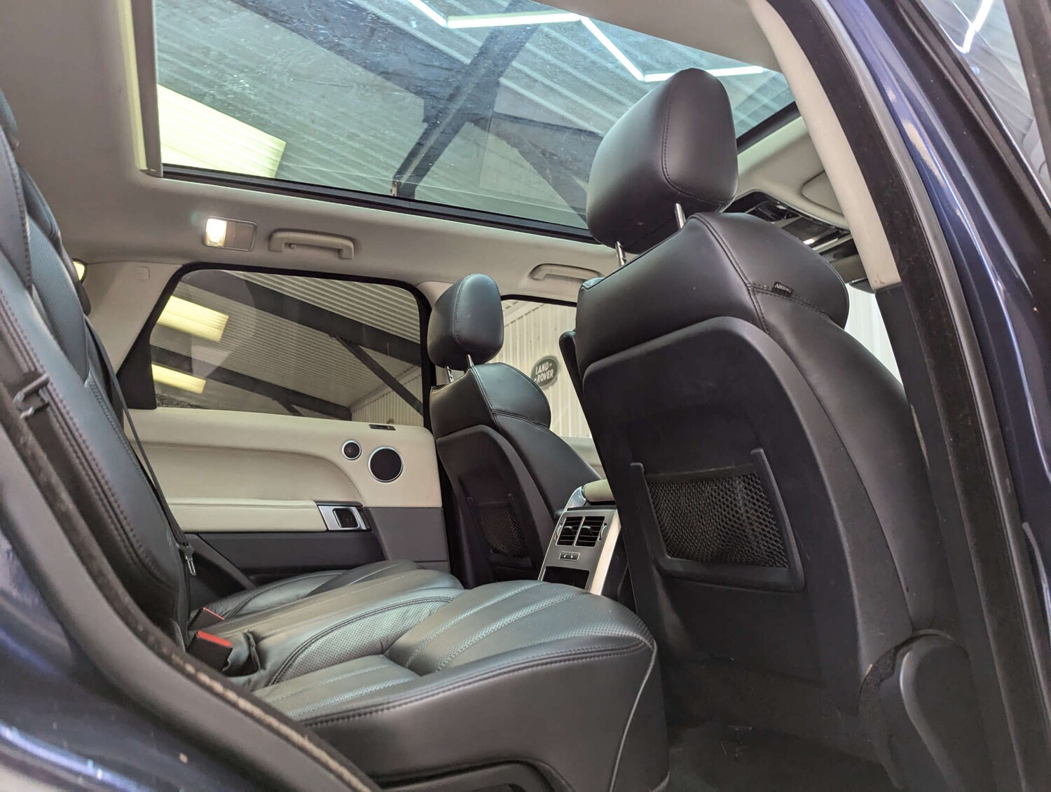 Used Land Rover Range Rover Sport 2017 for sale - 77905912: Photo 61