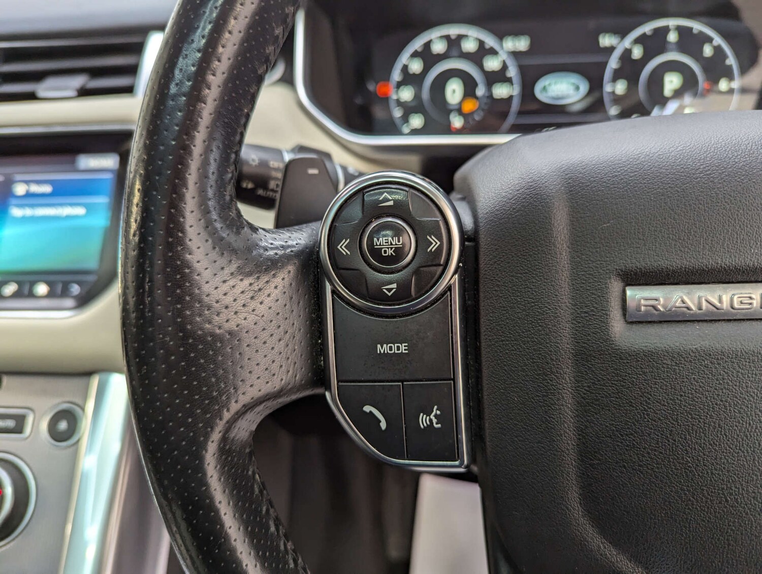 Used Land Rover Range Rover Sport 2017 for sale - 77905912: Photo 74