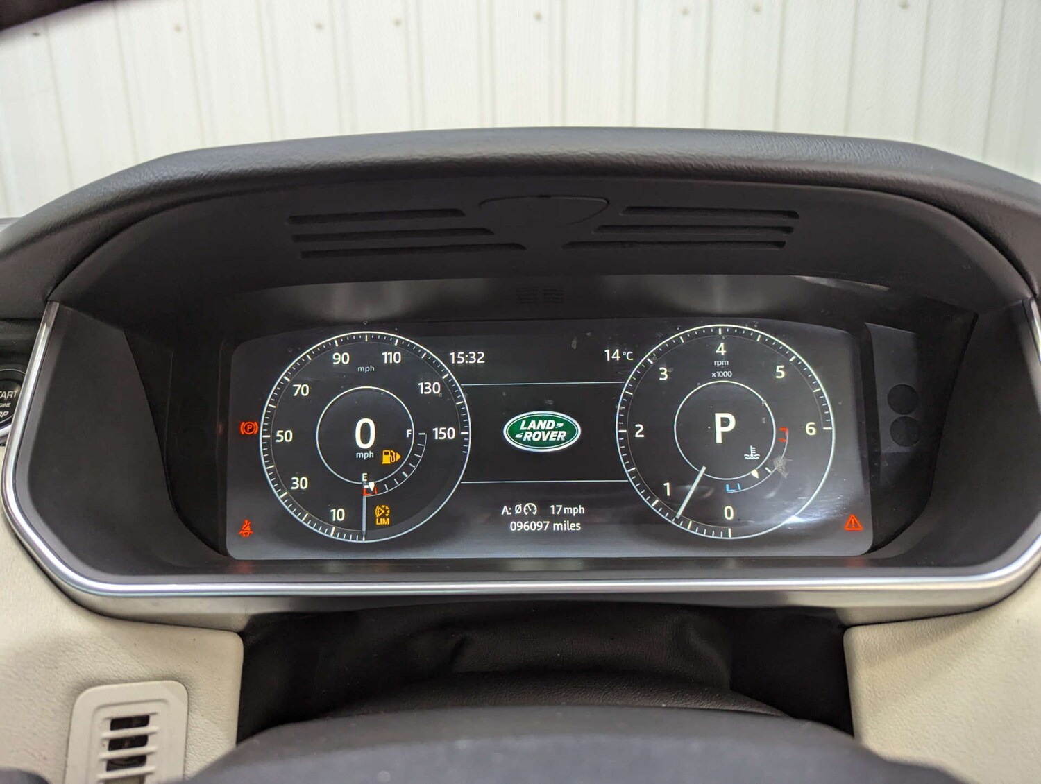 Used Land Rover Range Rover Sport 2017 for sale - 77905912: Photo 76