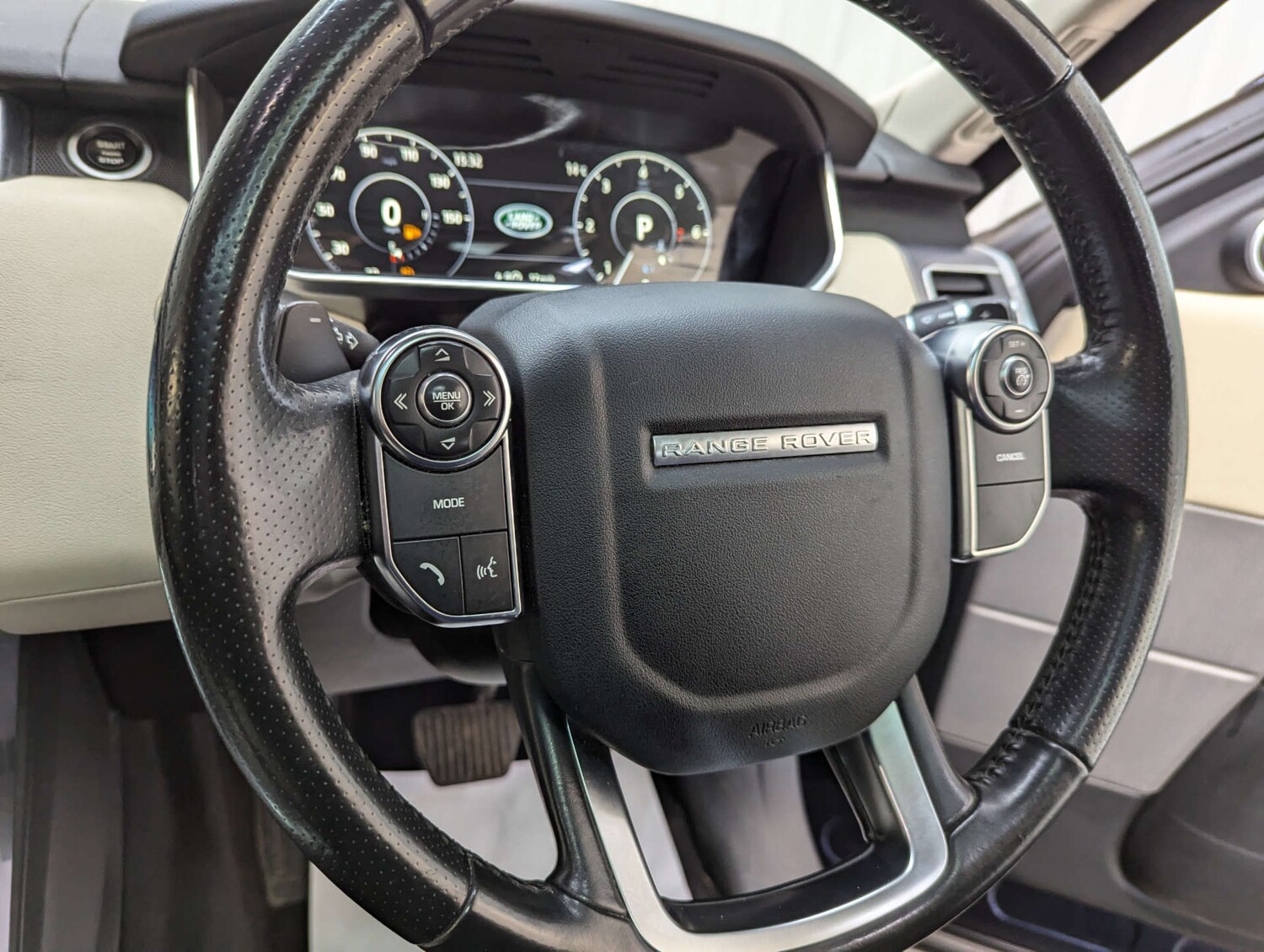 Used Land Rover Range Rover Sport 2017 for sale - 77905912: Photo 79