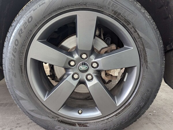 Used Land Rover Defender 2021 for sale - 76005303: Photo 33