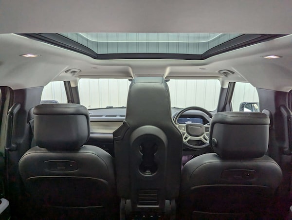 Used Land Rover Defender 2021 for sale - 76005303: Photo 47