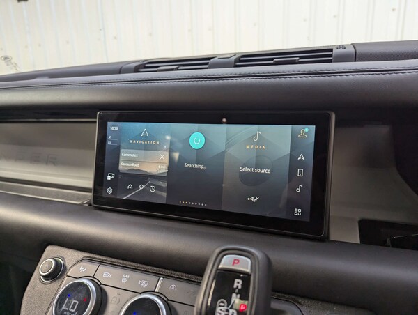 Used Land Rover Defender 2021 for sale - 76005303: Photo 84