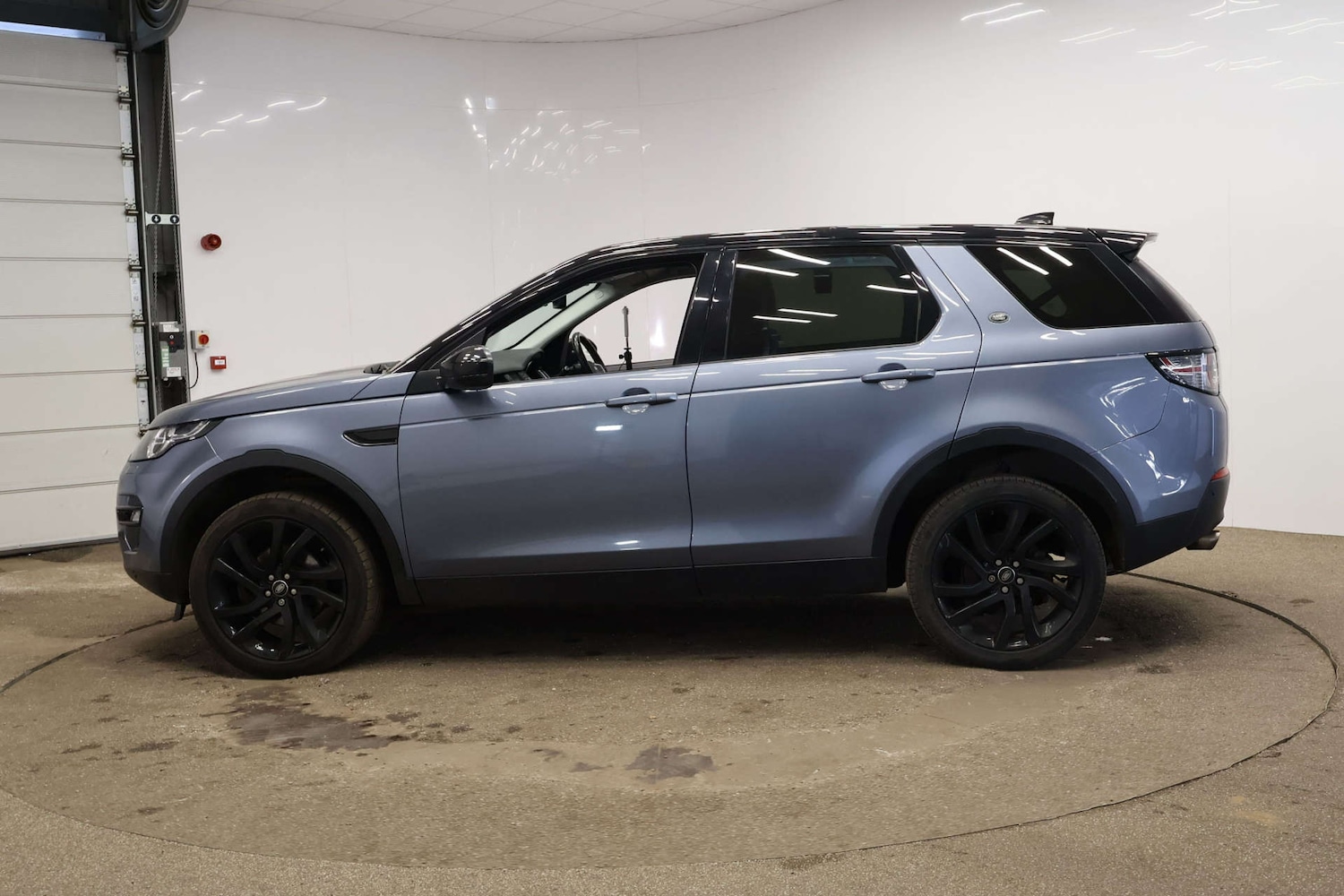 Used Land Rover Discovery Sport 2018 for sale - 78097365: Photo 13