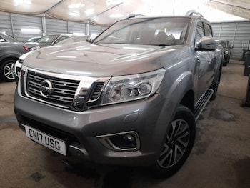 Nissan - Navara