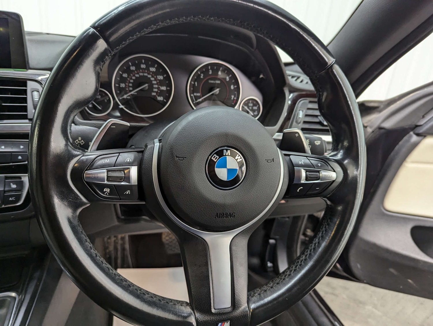 Used BMW 4 Series 2015 for sale - 77470066: Photo 65