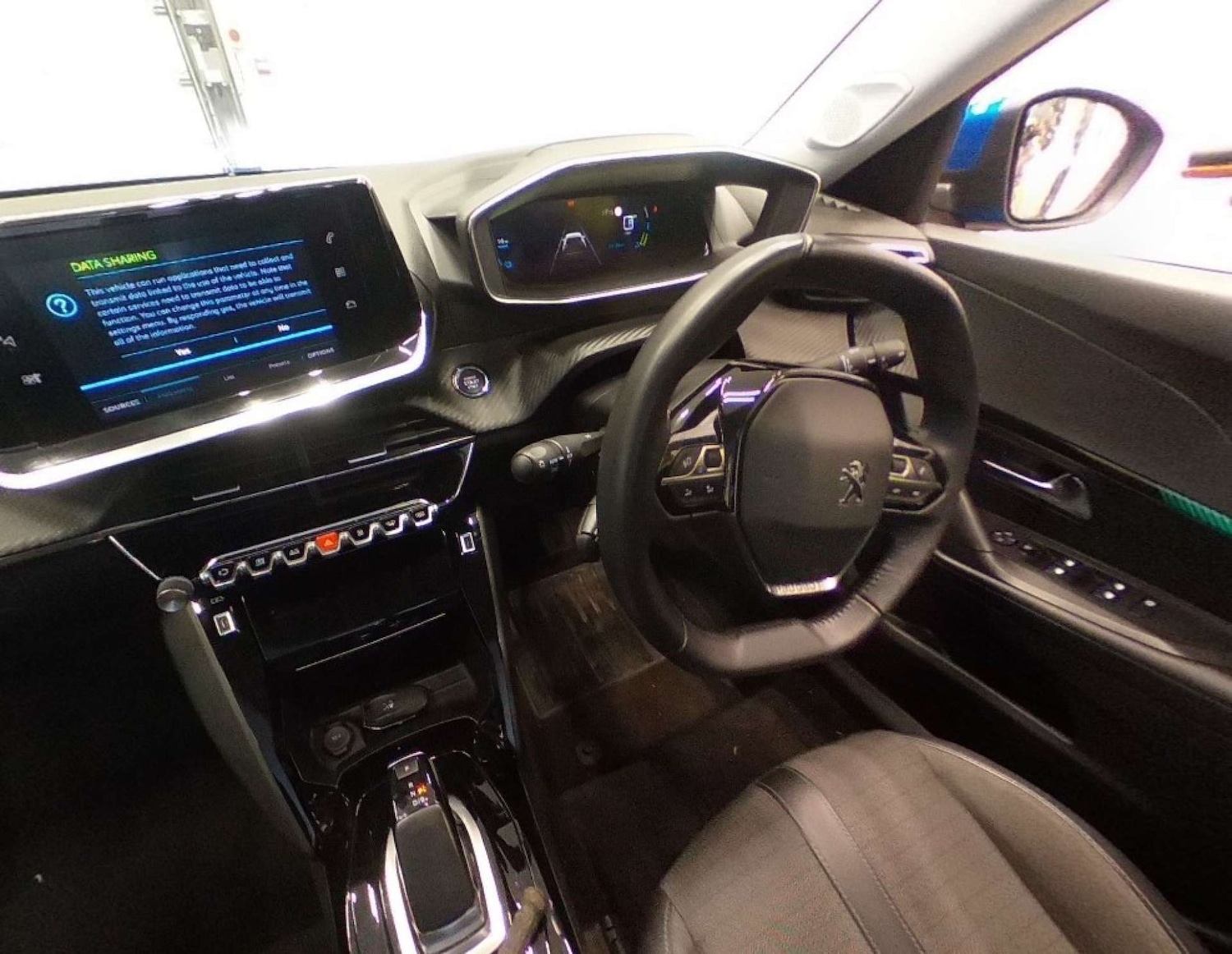 Used Peugeot 2008 2021 for sale - 77022517: Photo 3