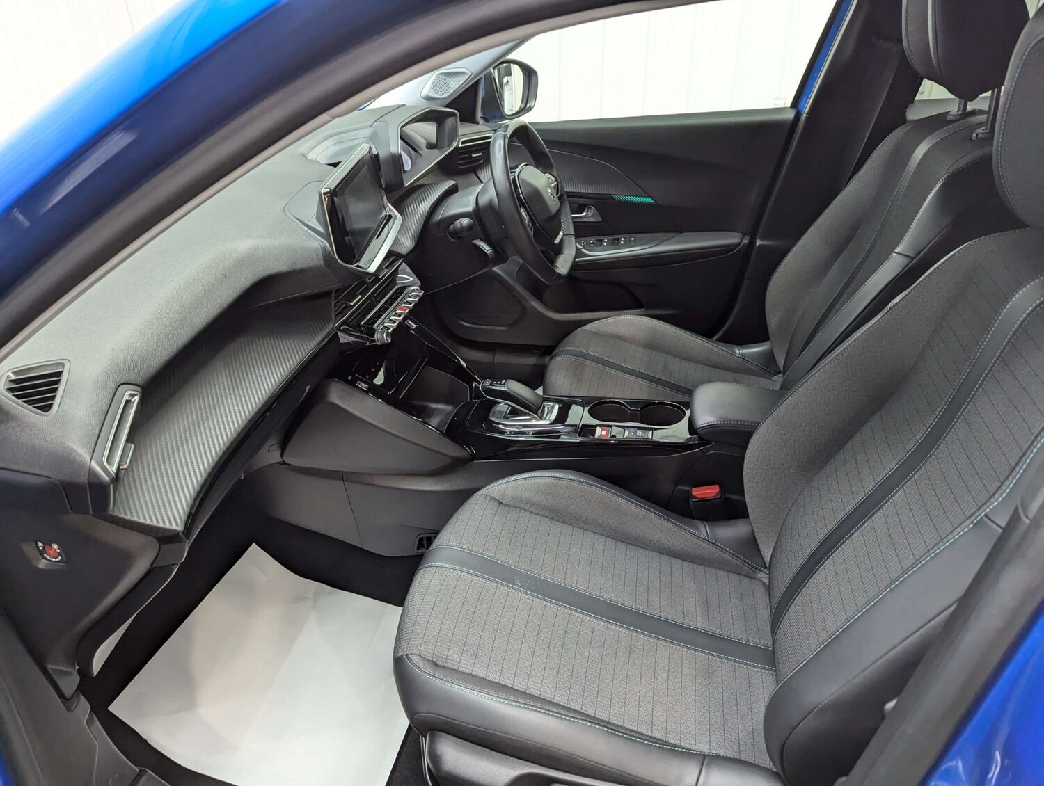 Used Peugeot 2008 2021 for sale - 77022517: Photo 54