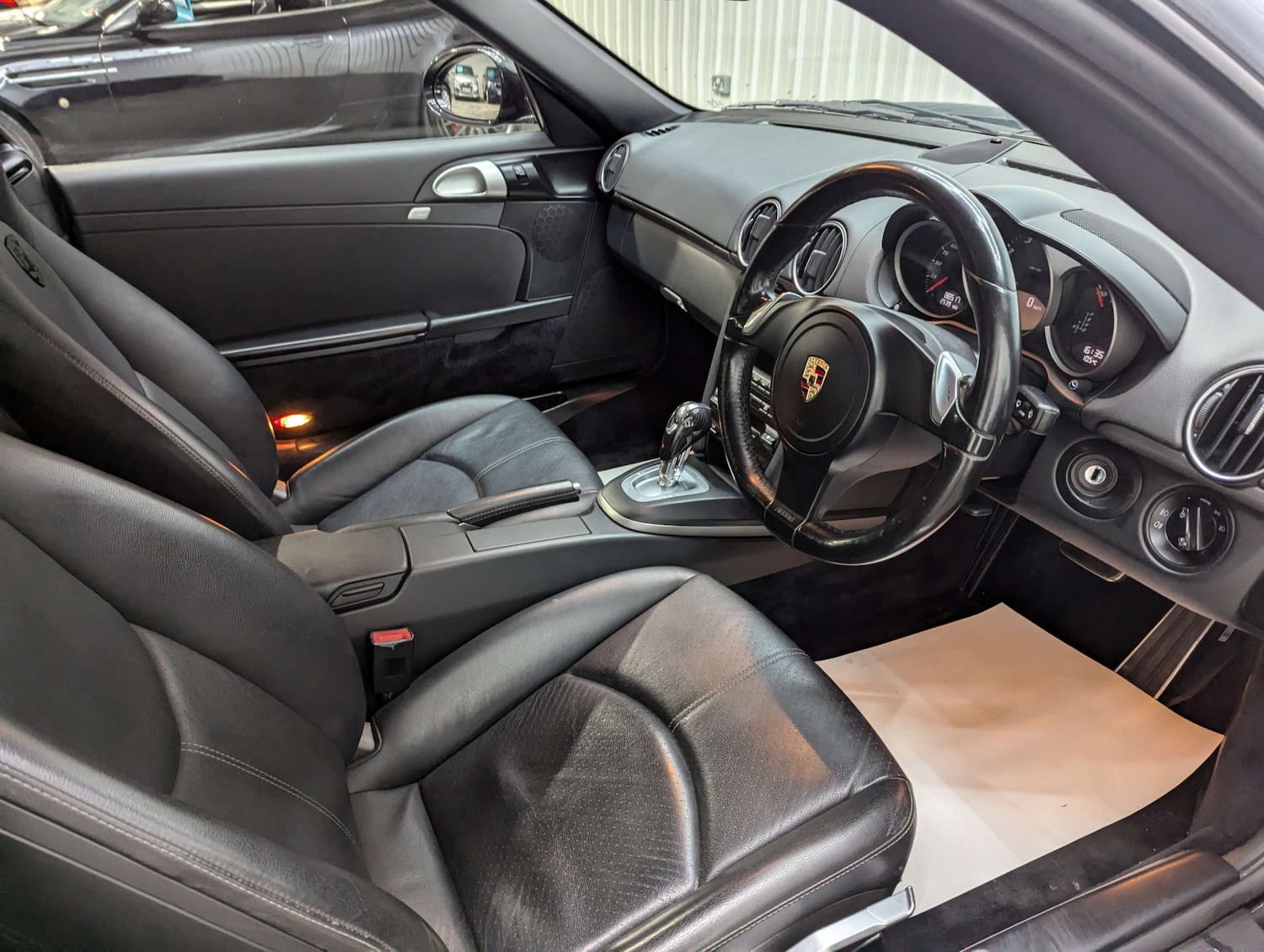 Used Porsche Cayman 2010 for sale - 76588249: Photo 50