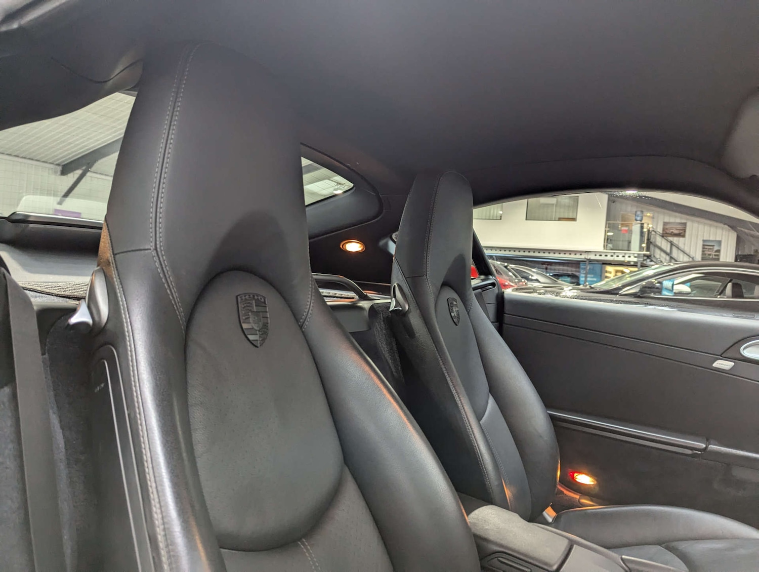 Used Porsche Cayman 2010 for sale - 76588249: Photo 52