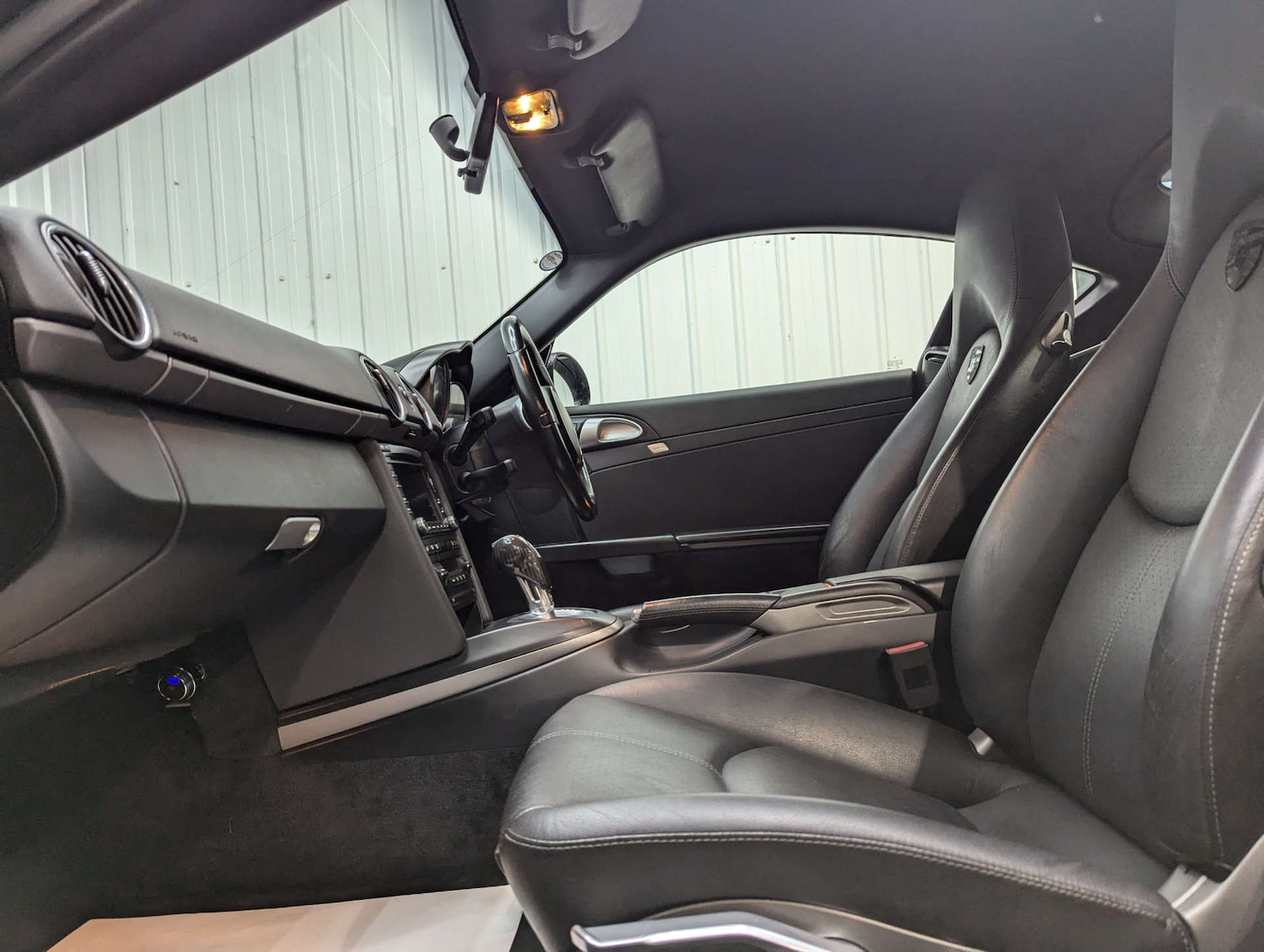 Used Porsche Cayman 2010 for sale - 76588249: Photo 59