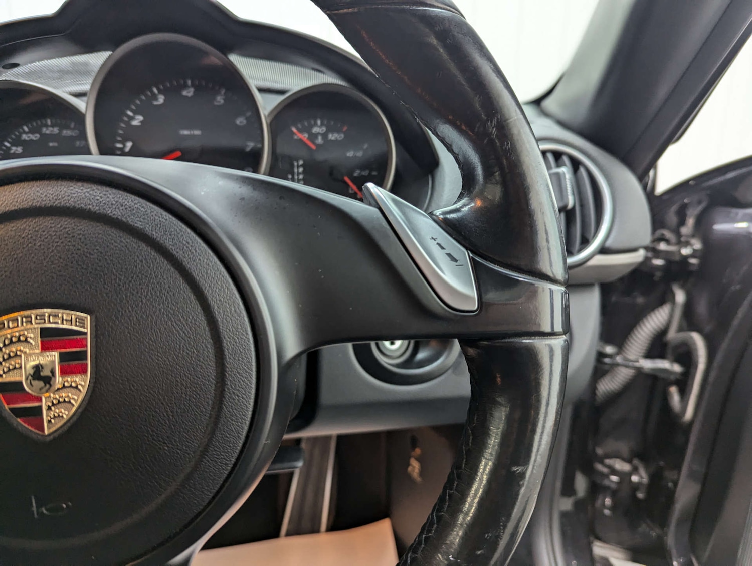 Used Porsche Cayman 2010 for sale - 76588249: Photo 66