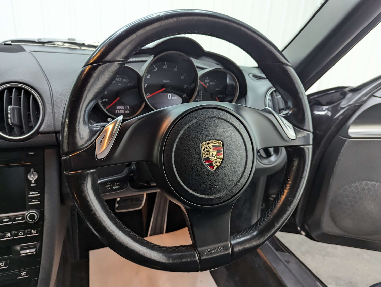 Used Porsche Cayman 2010 for sale - 76588249: Photo 67