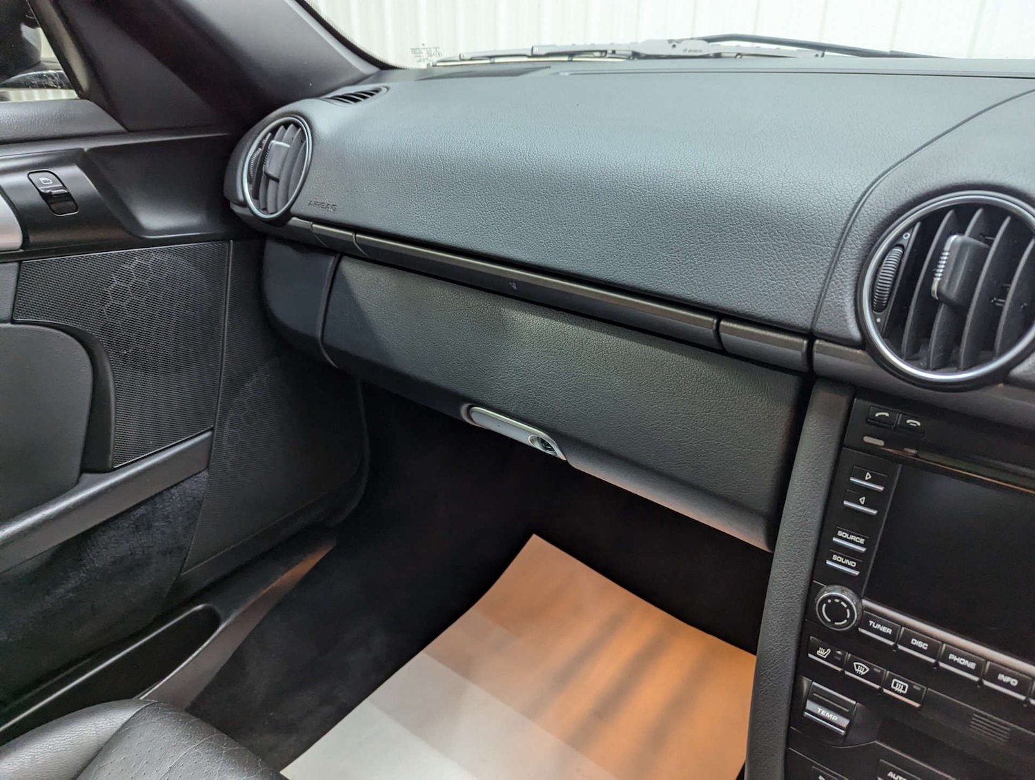 Used Porsche Cayman 2010 for sale - 76588249: Photo 80