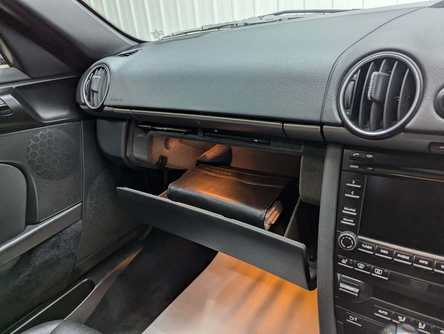 Used Porsche Cayman 2010 for sale - 76588249: Photo 81