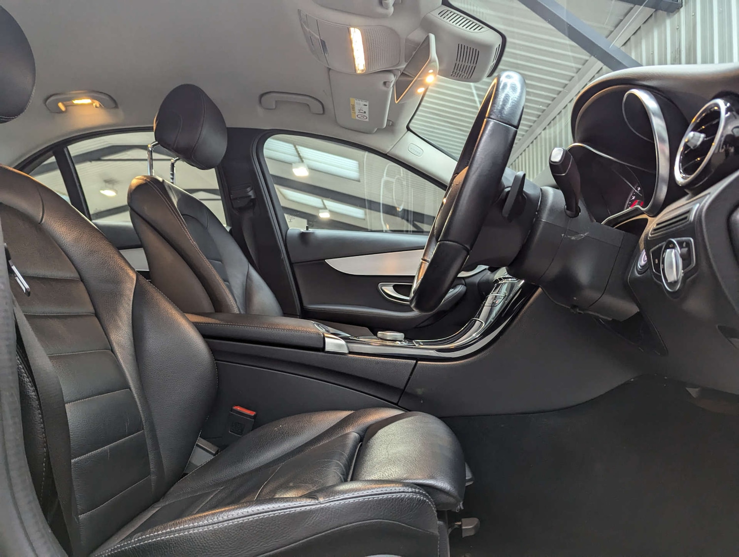 Used Mercedes-Benz C Class 2020 for sale - 78025303: Photo 52