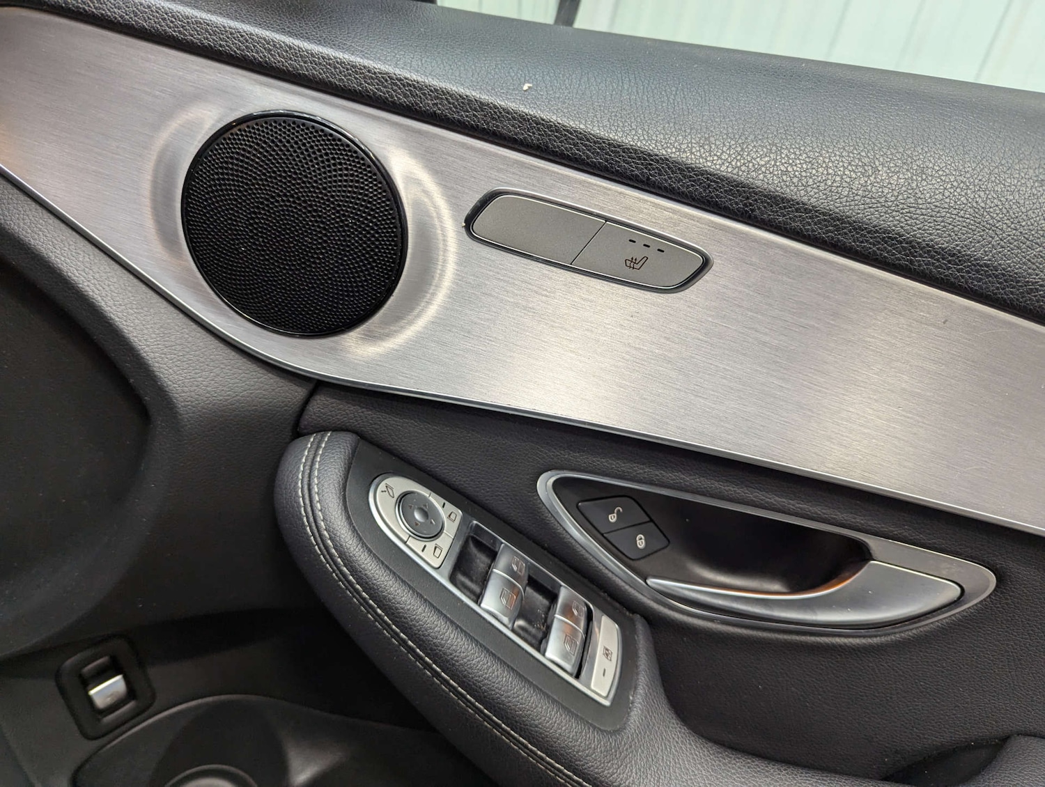 Used Mercedes-Benz C Class 2020 for sale - 78025303: Photo 81