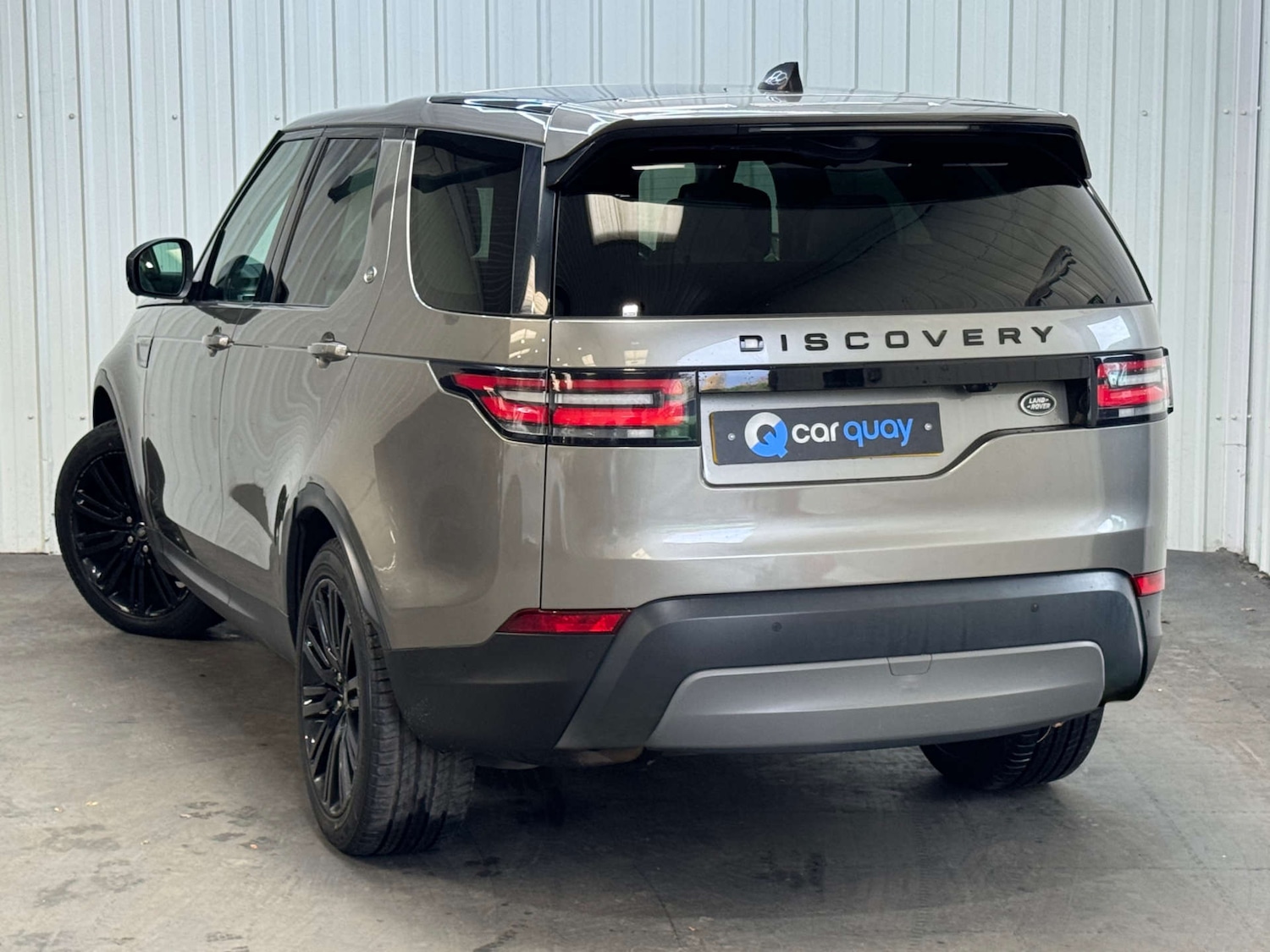 Used Land Rover Discovery 2017 for sale - 76511112: Photo 12