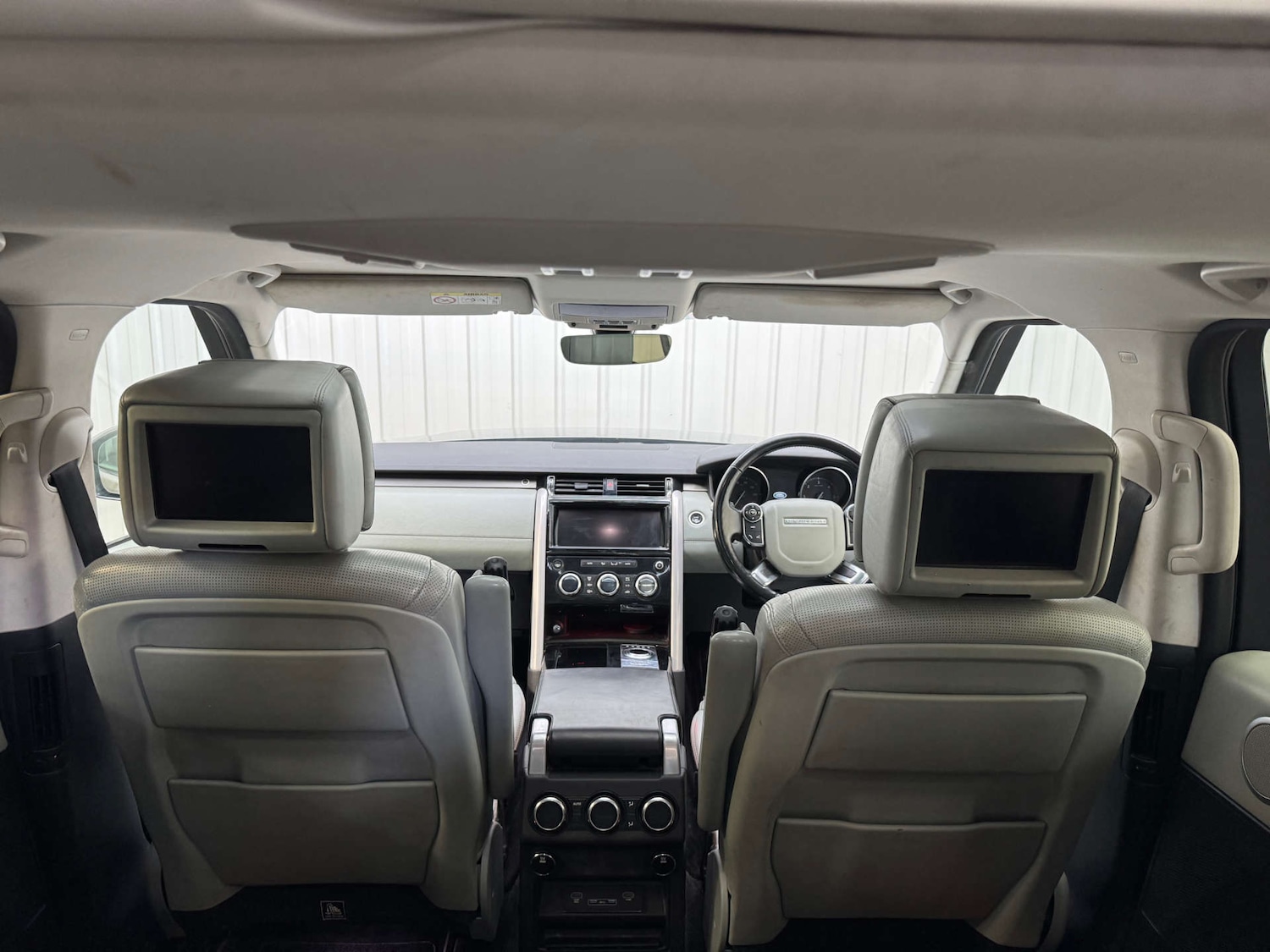 Used Land Rover Discovery 2017 for sale - 76511112: Photo 42