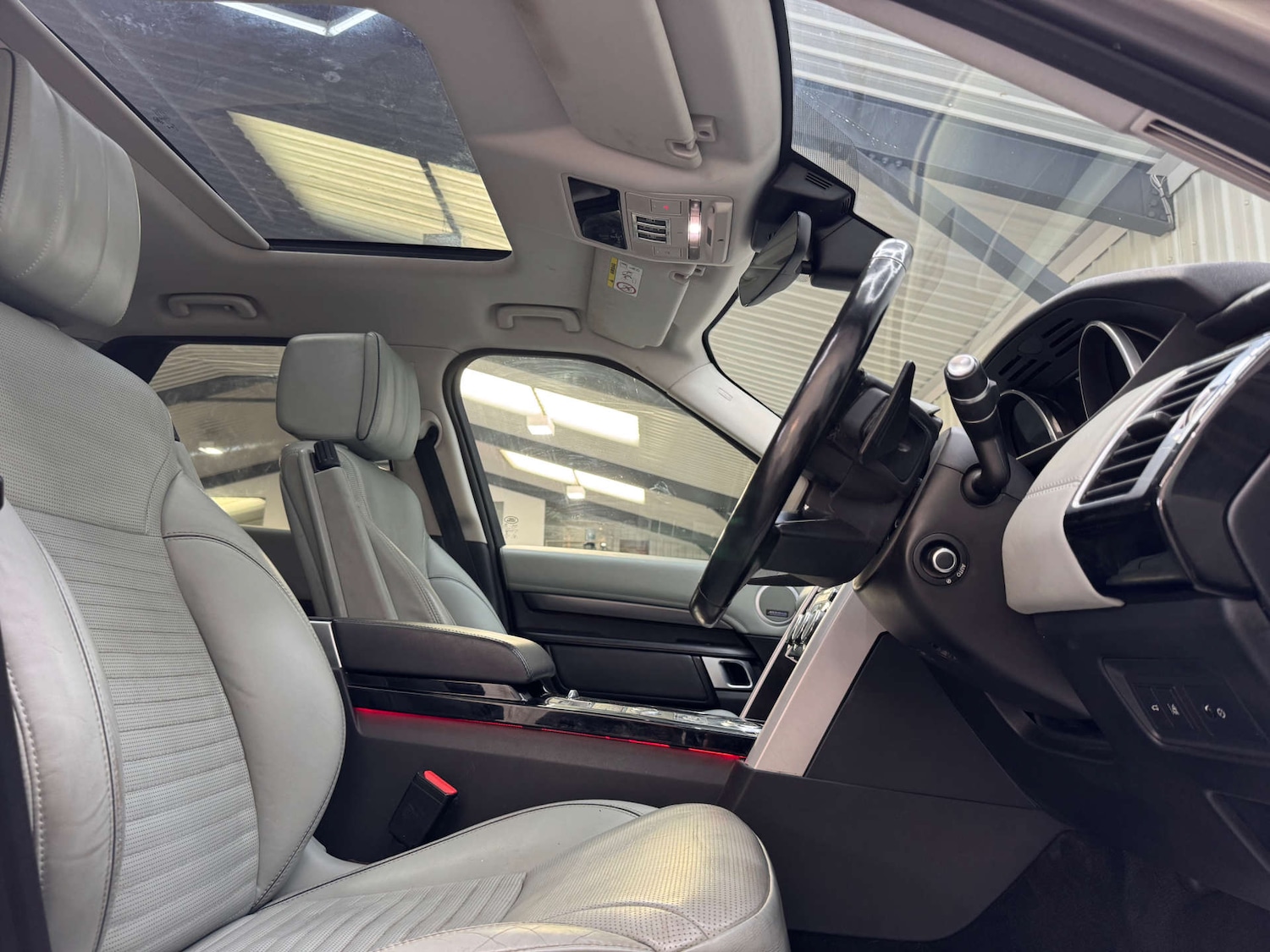 Used Land Rover Discovery 2017 for sale - 76511112: Photo 49