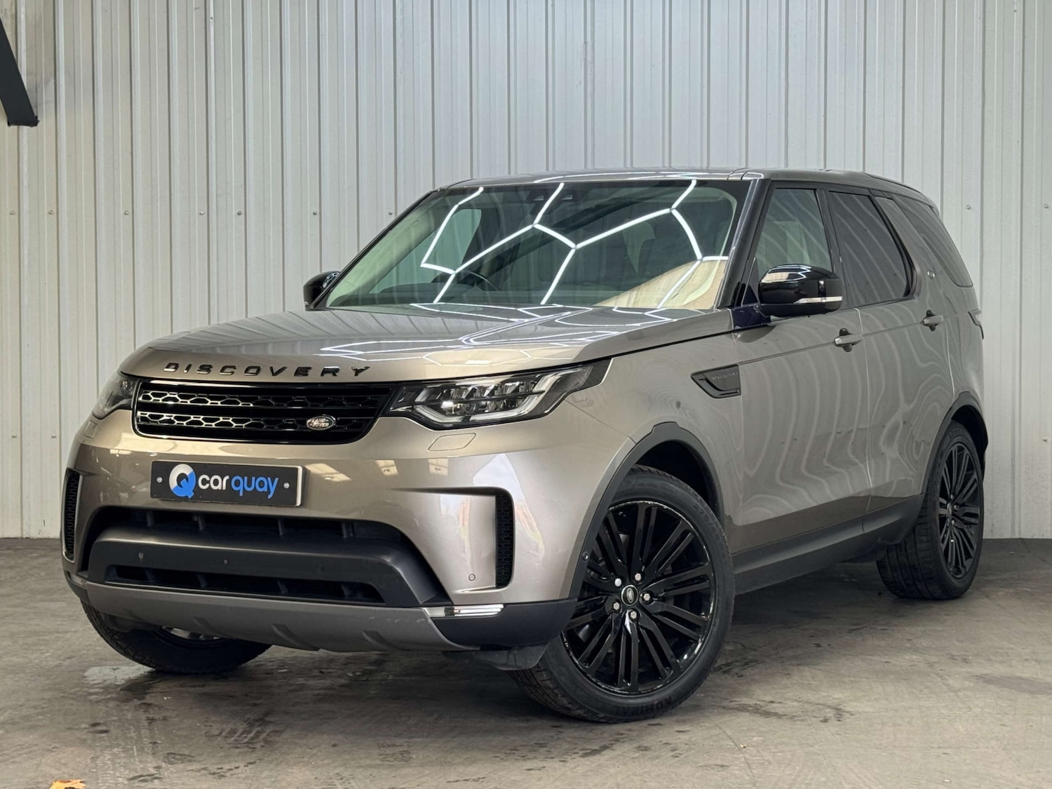 Used Land Rover Discovery 2017 for sale - 76511112: Photo 6