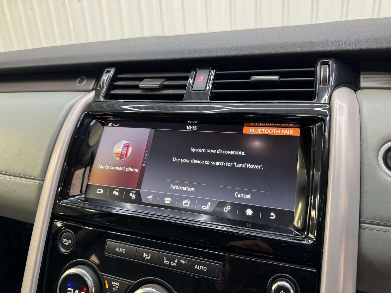 Used Land Rover Discovery 2017 for sale - 76511112: Photo 86