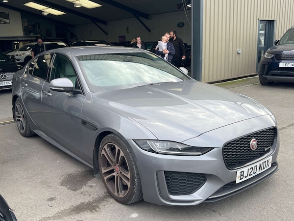 Used Jaguar XE 2020 for sale - 76232954: Photo 13