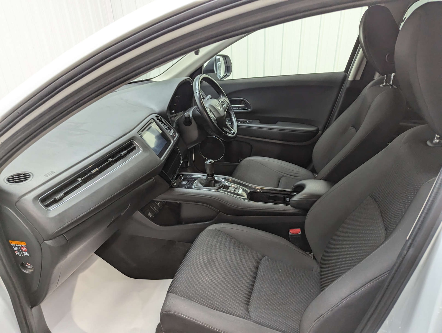 Used Honda HR-V 2019 for sale - 77094976: Photo 54