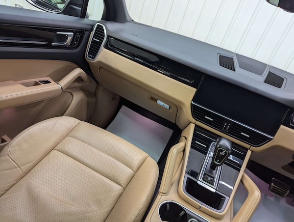Used Porsche Cayenne 2019 for sale - 76278154: Photo 45