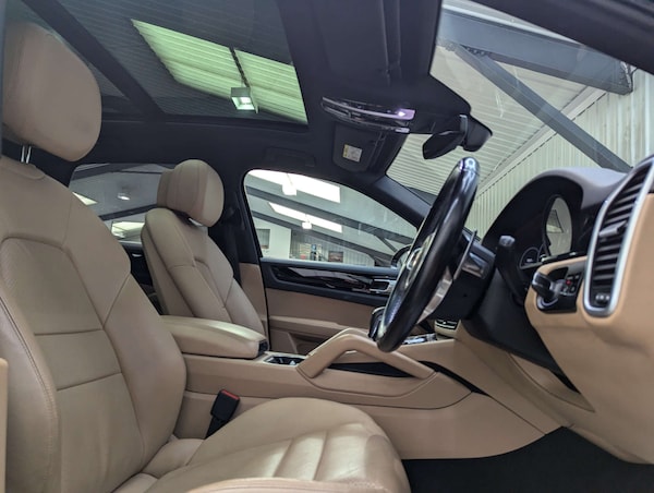Used Porsche Cayenne 2019 for sale - 76278154: Photo 51