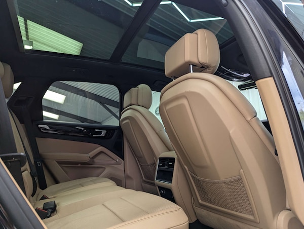 Used Porsche Cayenne 2019 for sale - 76278154: Photo 60