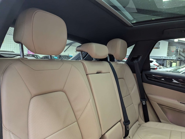 Used Porsche Cayenne 2019 for sale - 76278154: Photo 61