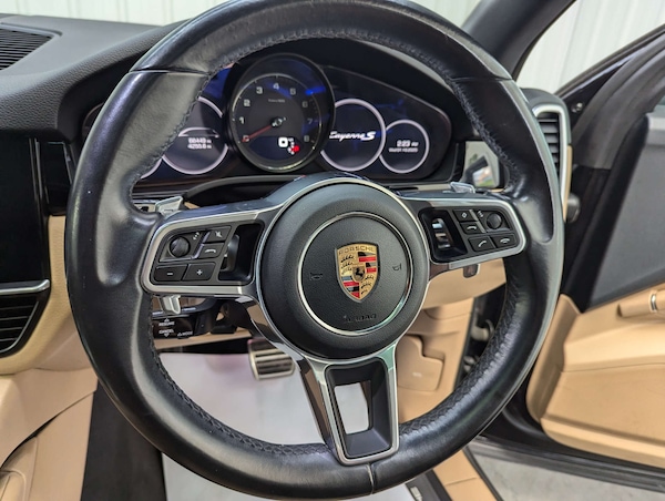 Used Porsche Cayenne 2019 for sale - 76278154: Photo 76